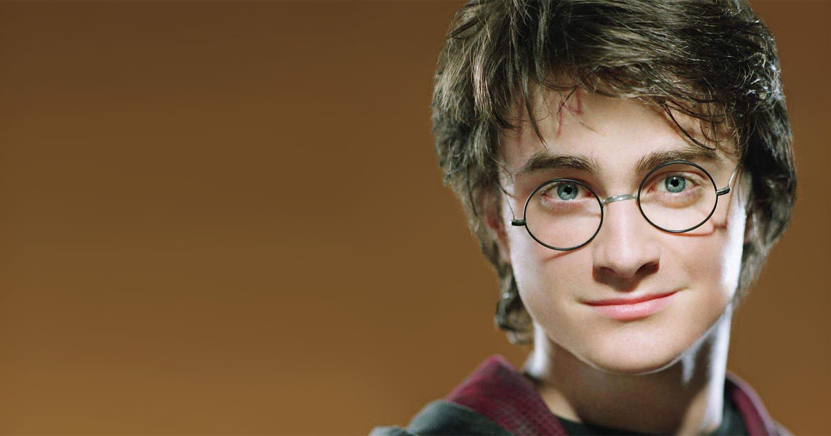 Joyeux Anniversaire Harry Potter Zoom Sur Les Grandes Dates De Sa Vie Warnerbros